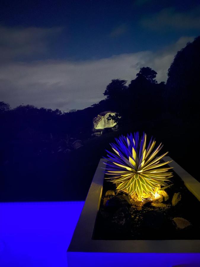 Lejos Eco Retreat Otel Vieques Dış mekan fotoğraf