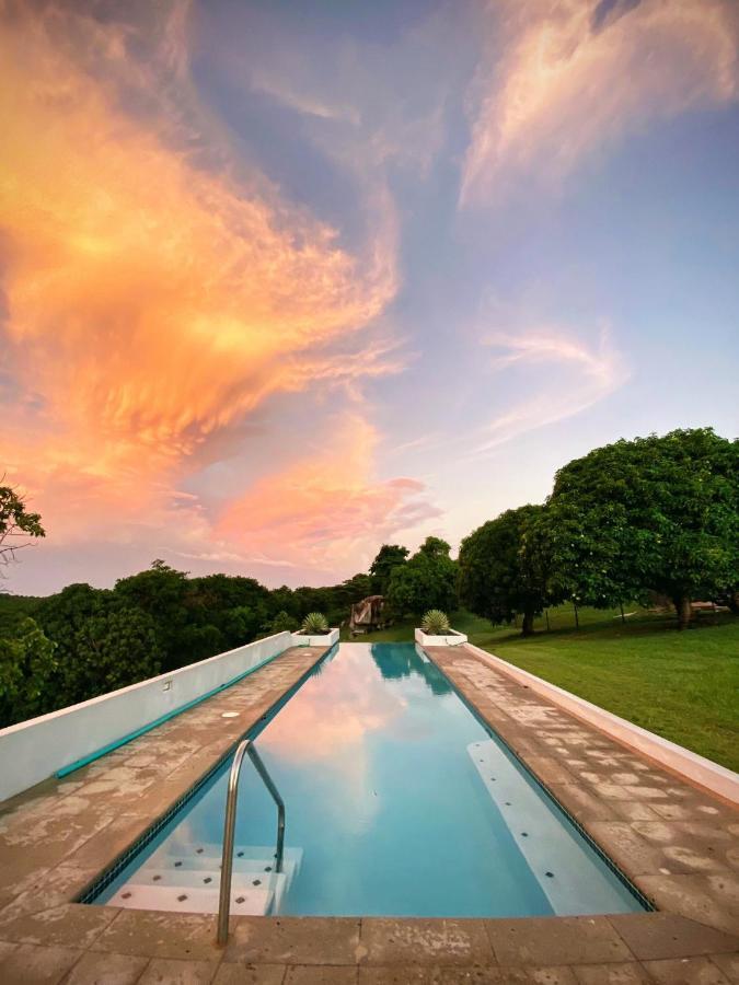 Lejos Eco Retreat Otel Vieques Dış mekan fotoğraf